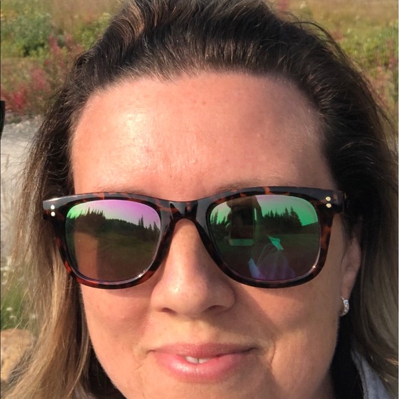 Meet your Posher, Jehan - Picture 1 of 1